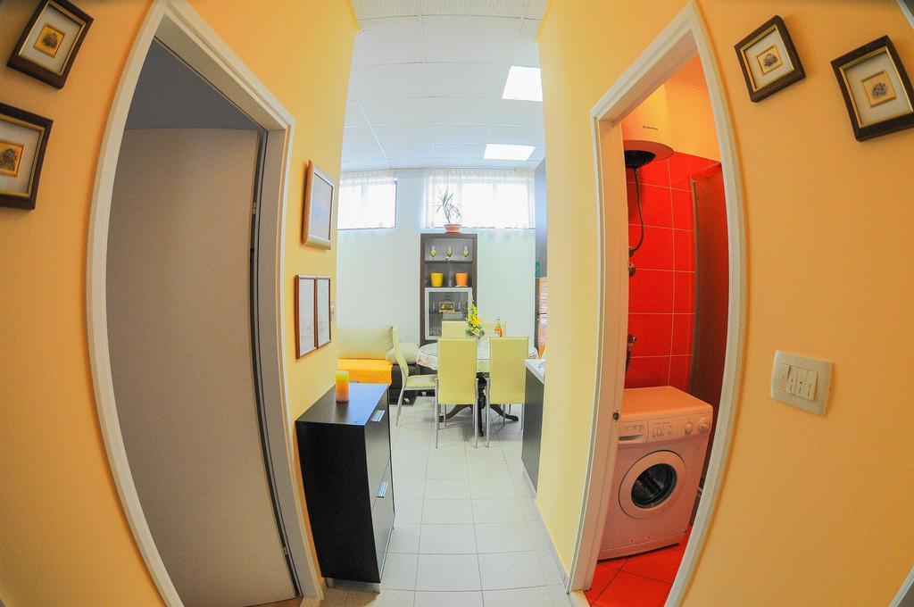 Apartments Marija Petricevic Podstrana Chambre photo