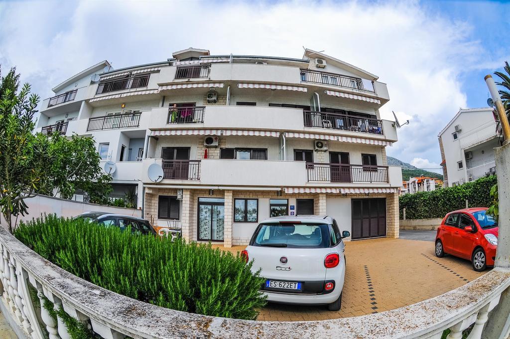 Apartments Marija Petricevic Podstrana Chambre photo